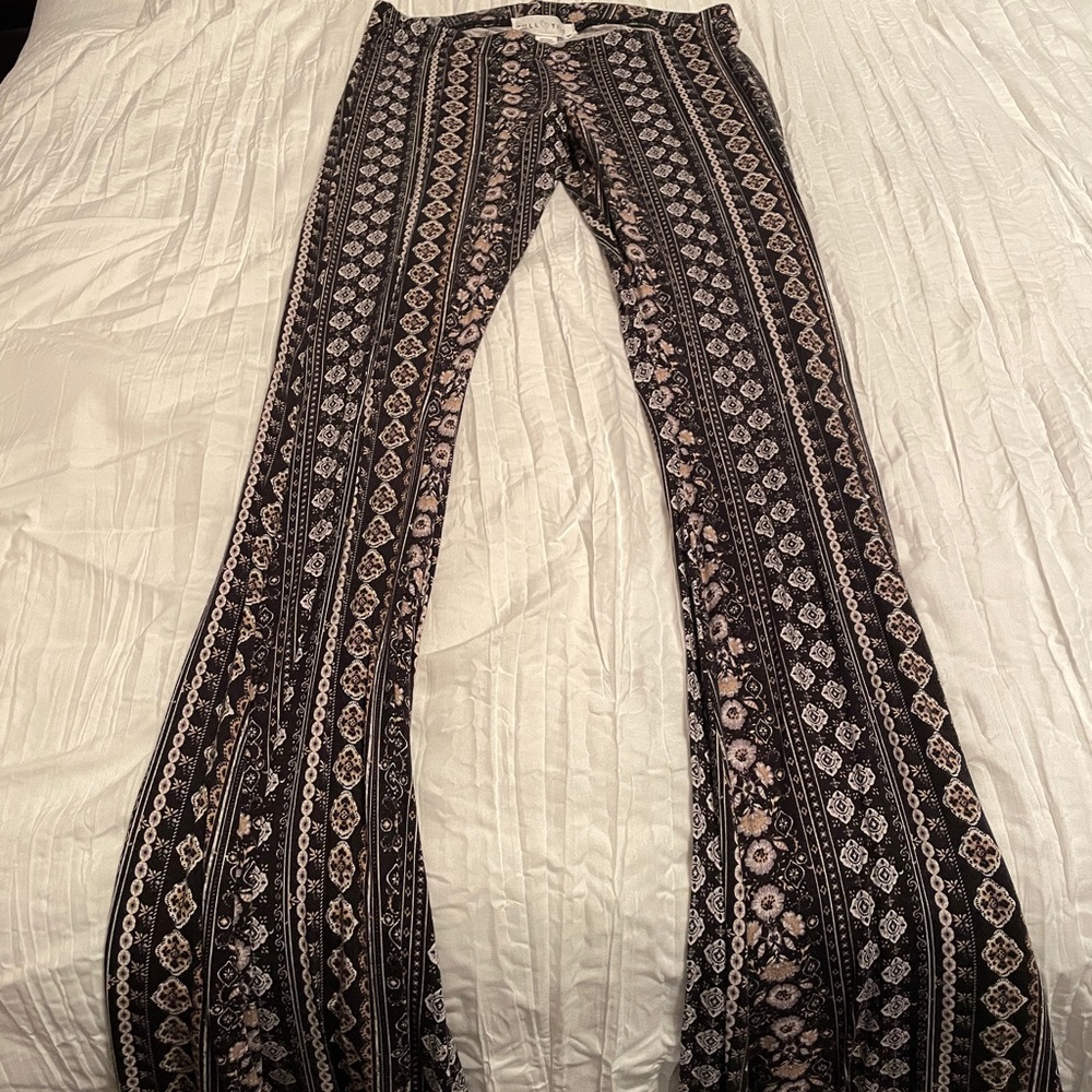 Junior’s Flared Pants
